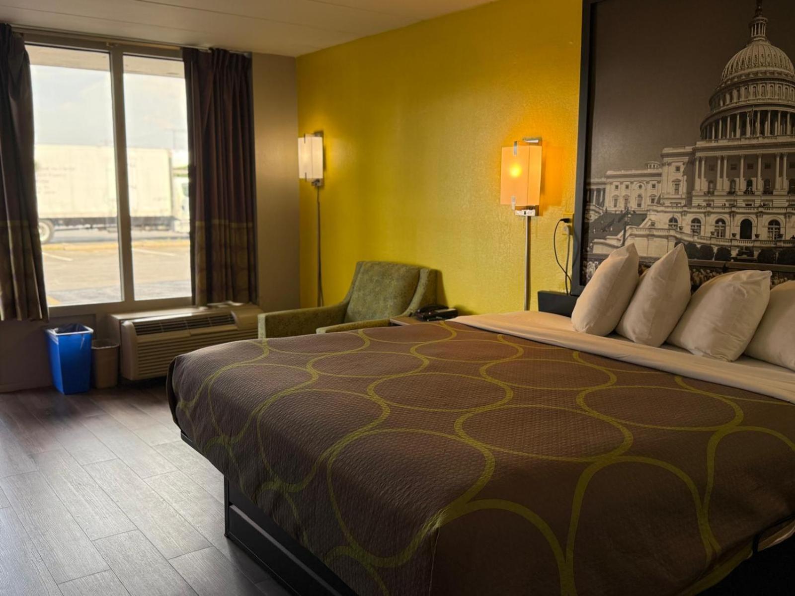 Super 8 By Wyndham Manassas Otel Dış mekan fotoğraf